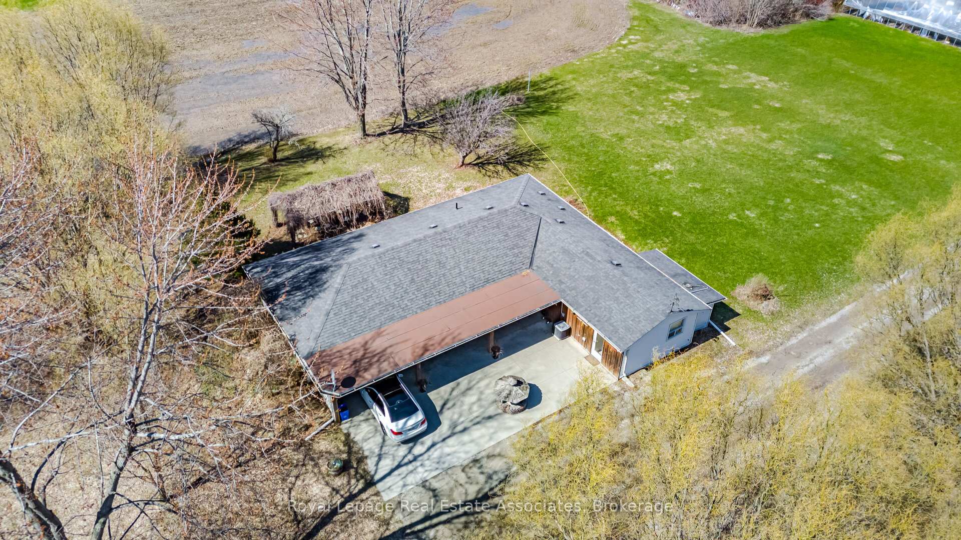 Photo 13 of 5327 Eighth Line, Milton, Rural Trafalgar — HOMEH