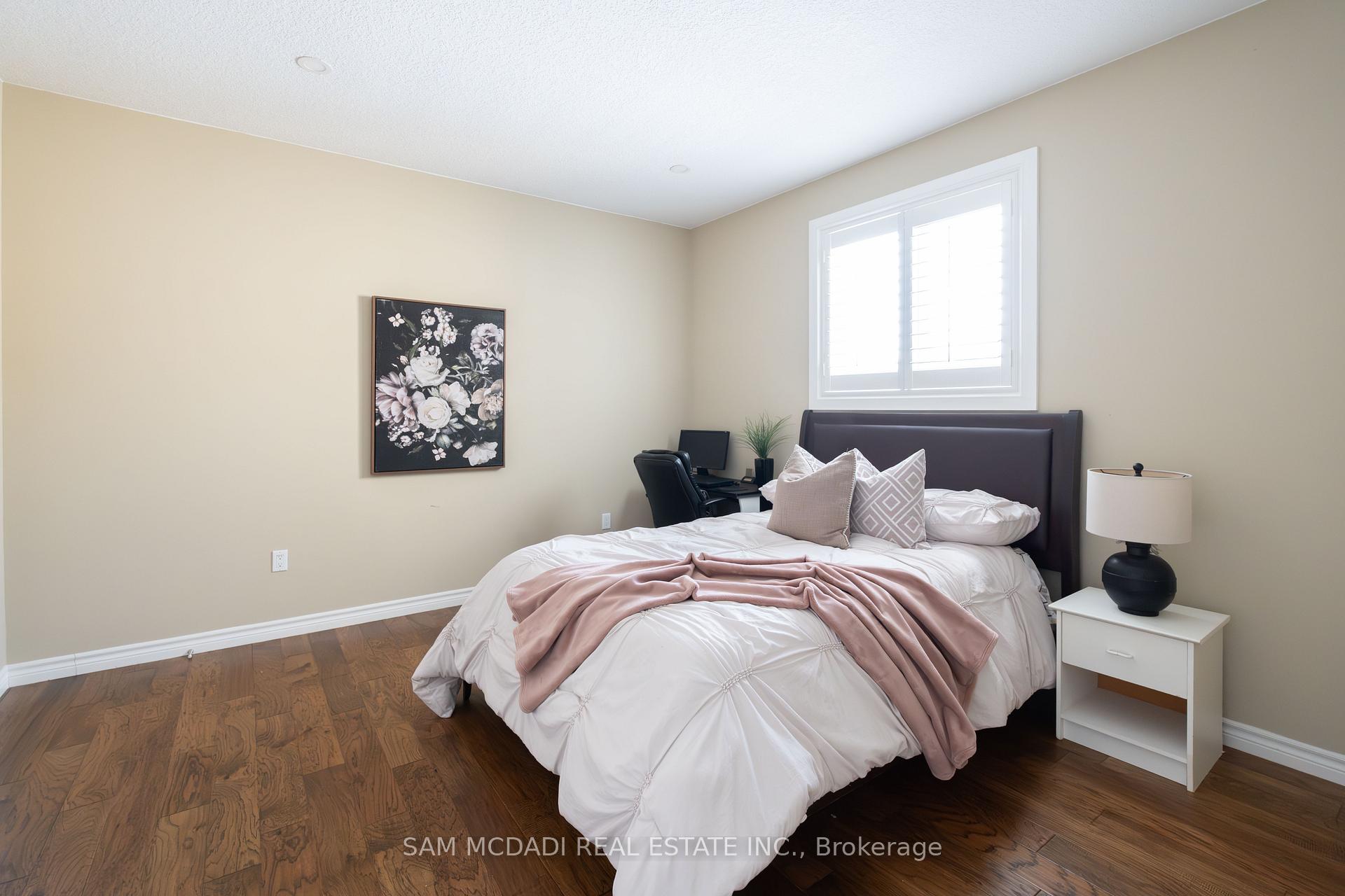 Photo 32 of 1096 Westbrook Road, Hamilton, Rural Glanbrook — HOMEH