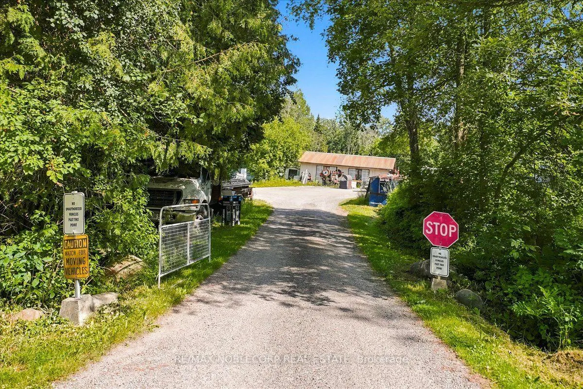 Photo 18 of 17195 8th Concession, King, Rural King — HOMEH