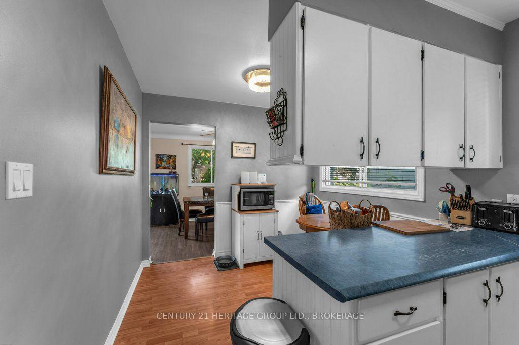 Photo 11 of 678 Carnaby Street, Kingston, South of Taylor-Kidd Blvd — HOMEH