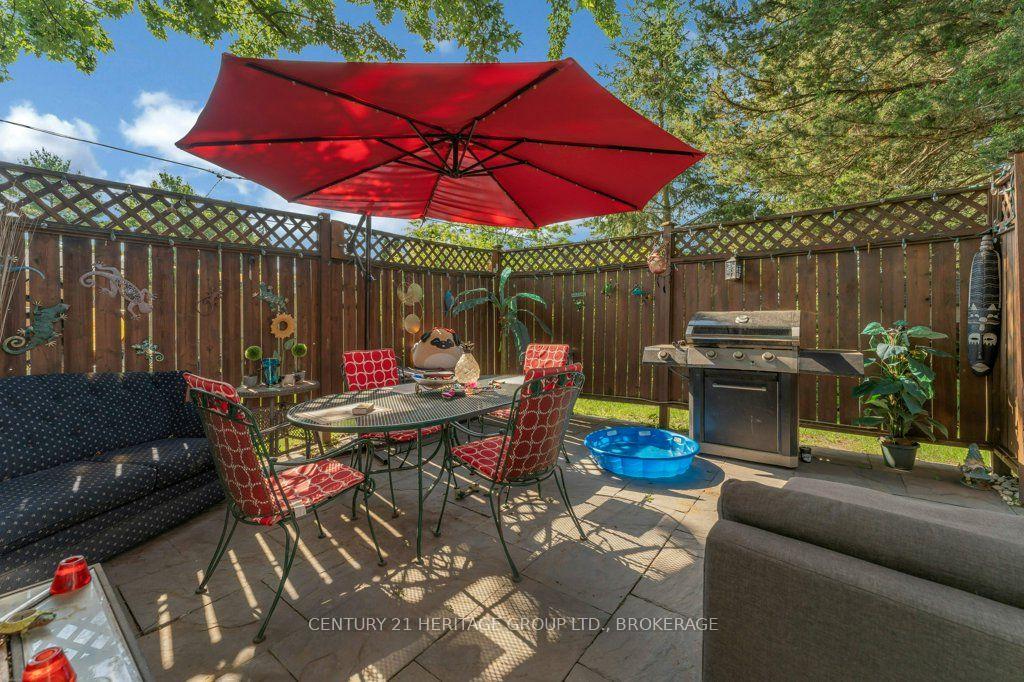 Photo 31 of 678 Carnaby Street, Kingston, South of Taylor-Kidd Blvd — HOMEH