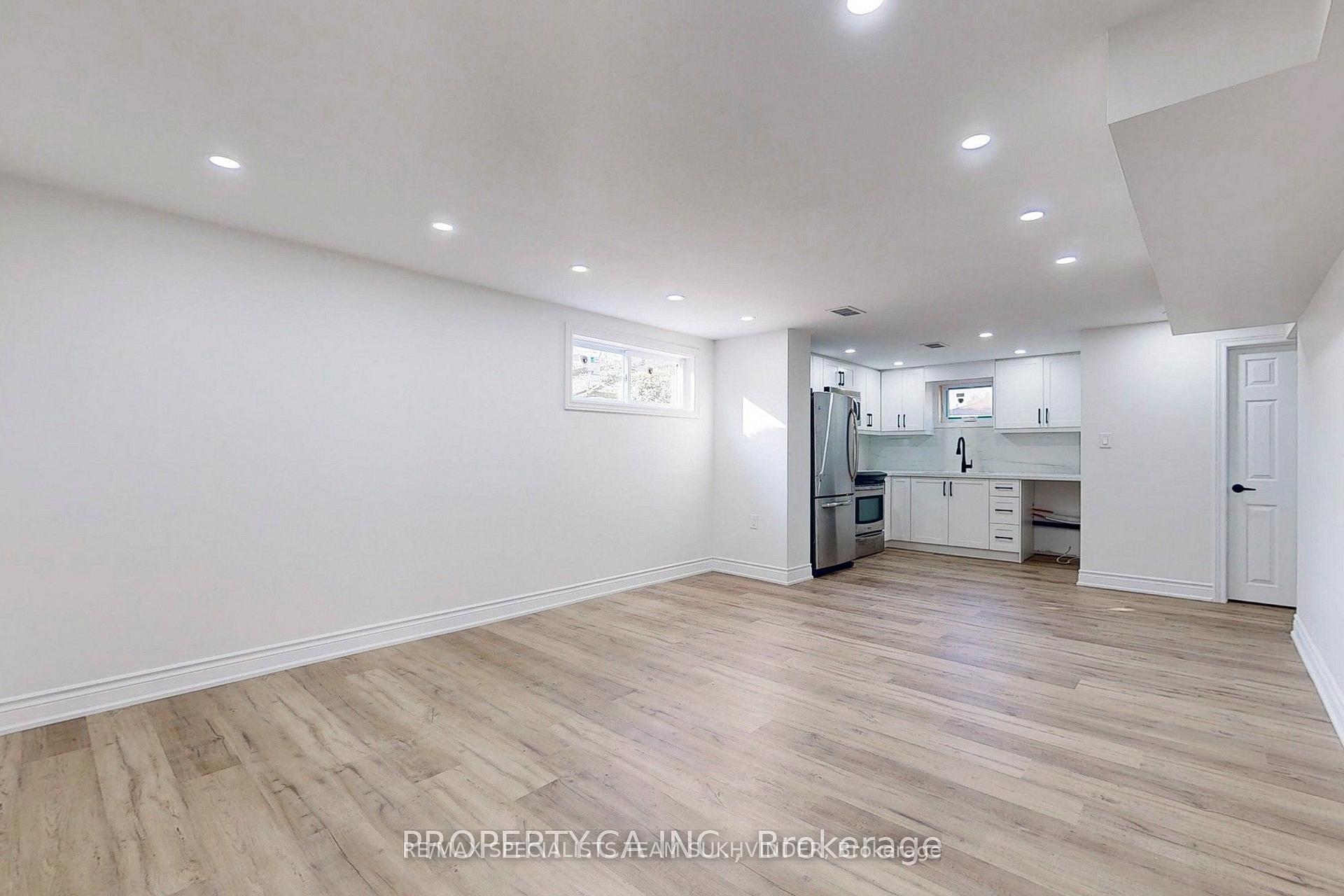 Photo 3 of Unit Lower, 80 Cynthia Road, Toronto, Rockcliffe-Smythe — HOMEH