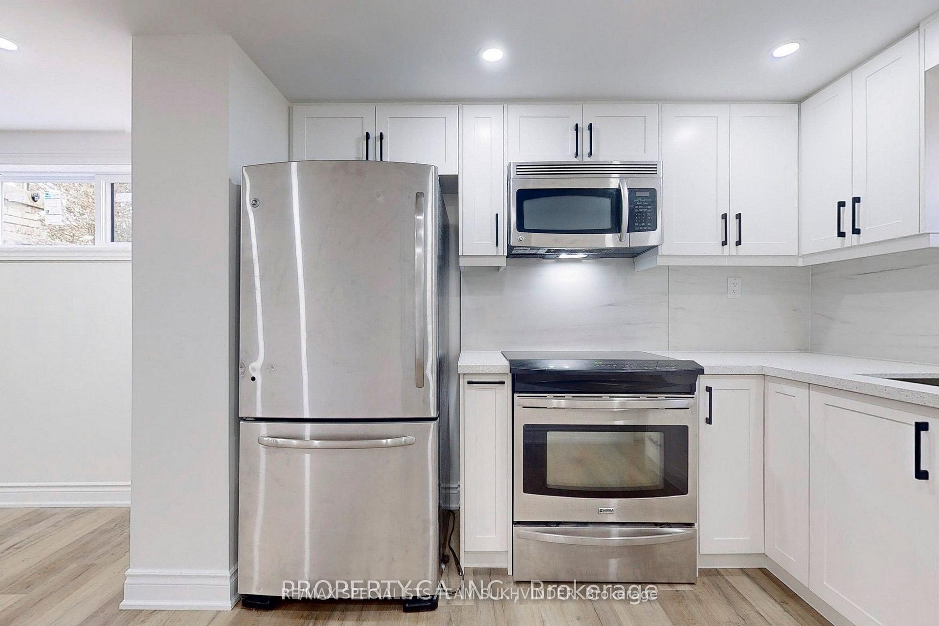 Photo 9 of Unit Lower, 80 Cynthia Road, Toronto, Rockcliffe-Smythe — HOMEH
