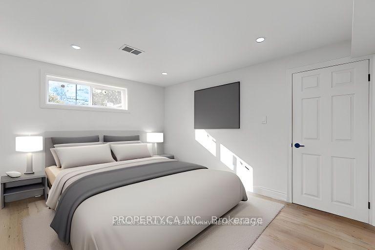 Photo 10 of Unit Lower, 80 Cynthia Road, Toronto, Rockcliffe-Smythe — HOMEH