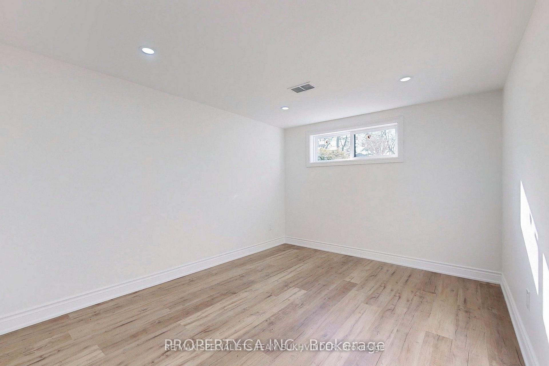 Photo 11 of Unit Lower, 80 Cynthia Road, Toronto, Rockcliffe-Smythe — HOMEH