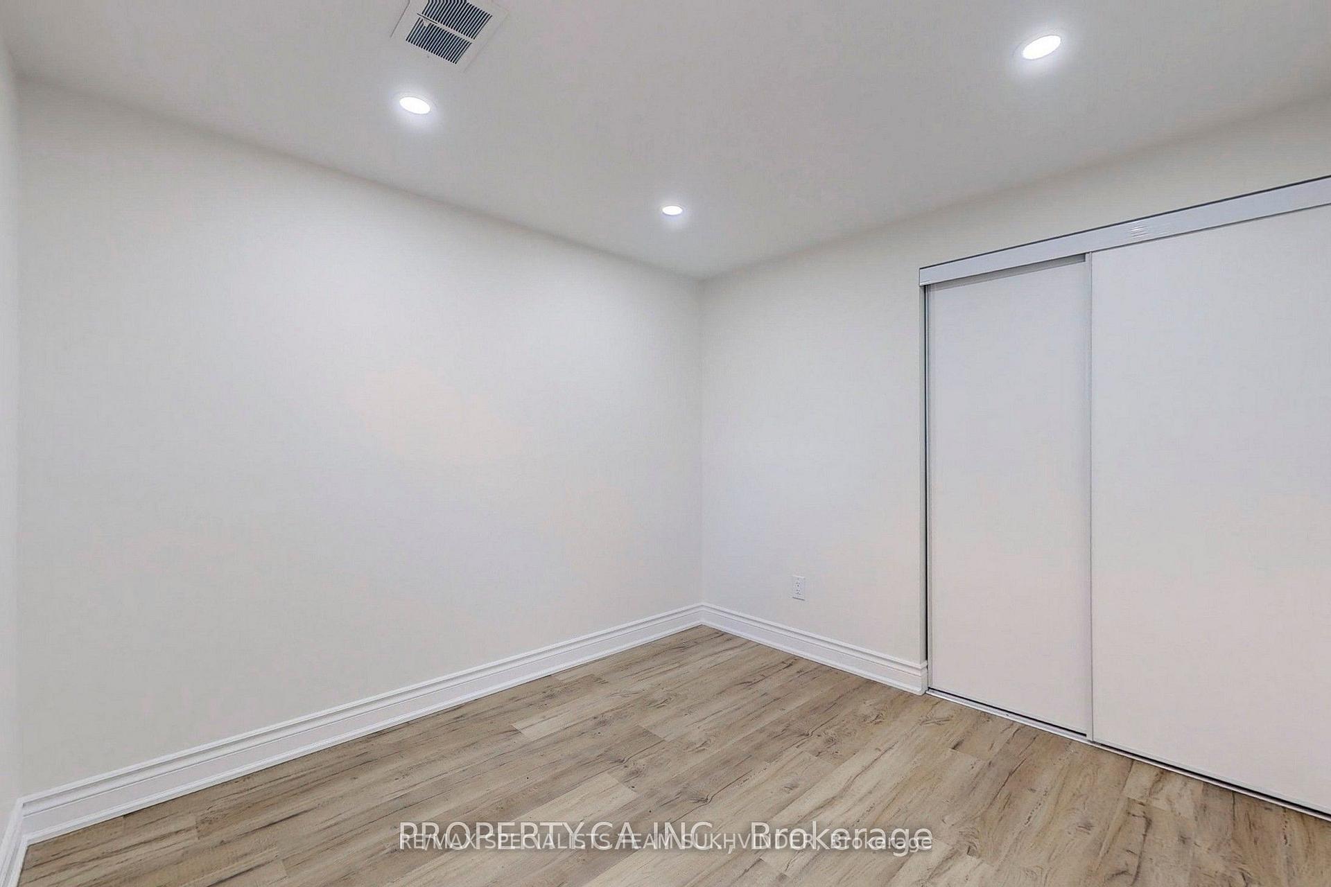 Photo 14 of Unit Lower, 80 Cynthia Road, Toronto, Rockcliffe-Smythe — HOMEH