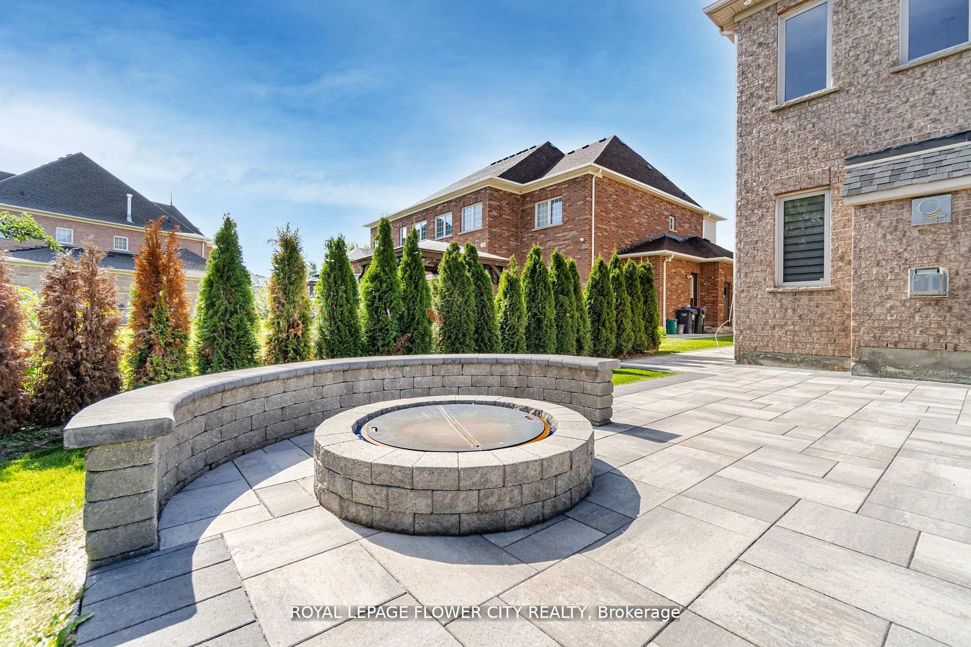 Photo 29 of 36 Louvain Drive, Brampton, Vales of Castlemore North — HOMEH
