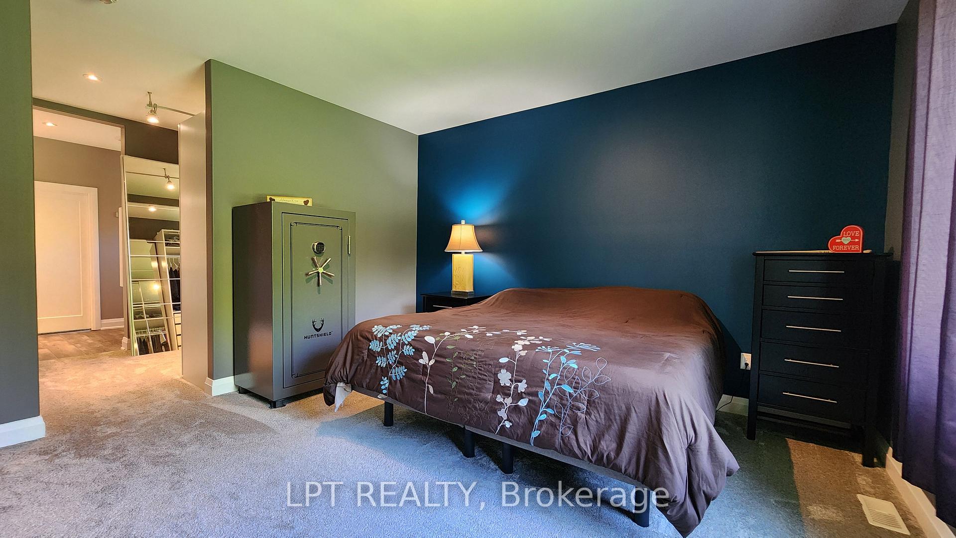 Photo 12 of 3265 Vigo Road, Springwater, Rural Springwater — HOMEH