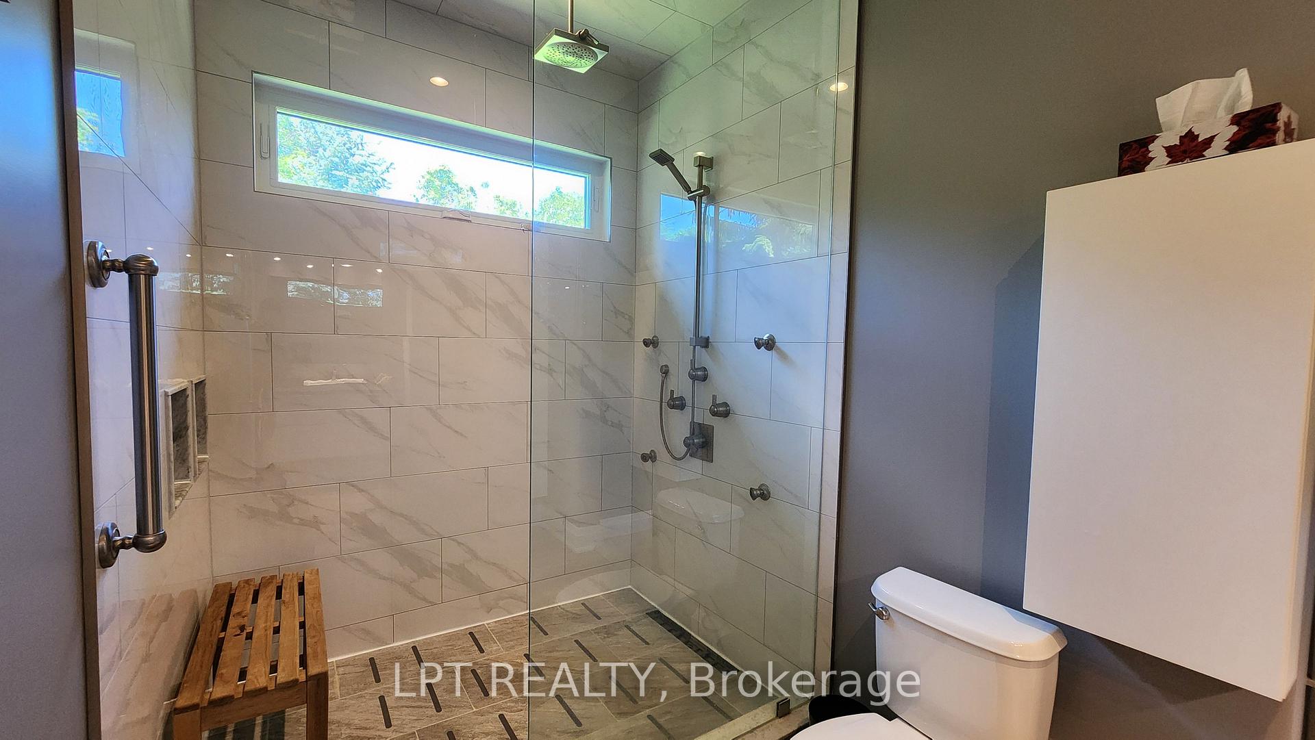 Photo 14 of 3265 Vigo Road, Springwater, Rural Springwater — HOMEH
