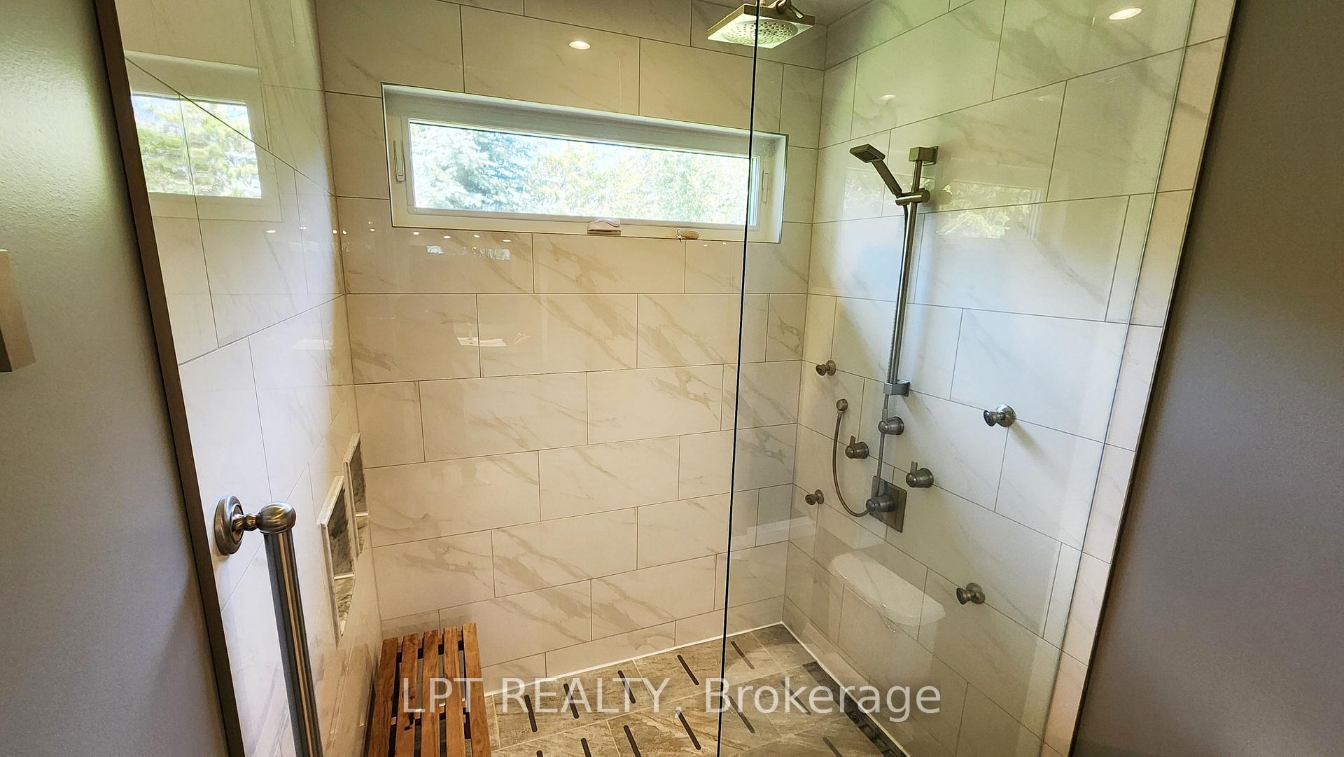 Photo 15 of 3265 Vigo Road, Springwater, Rural Springwater — HOMEH