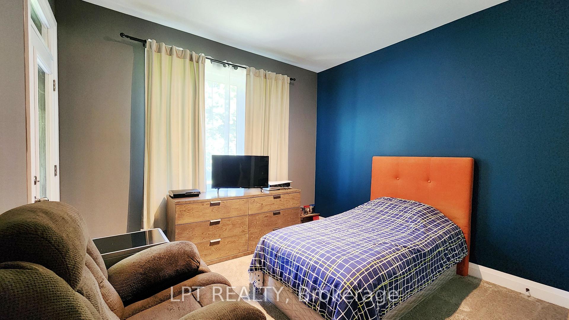 Photo 20 of 3265 Vigo Road, Springwater, Rural Springwater — HOMEH