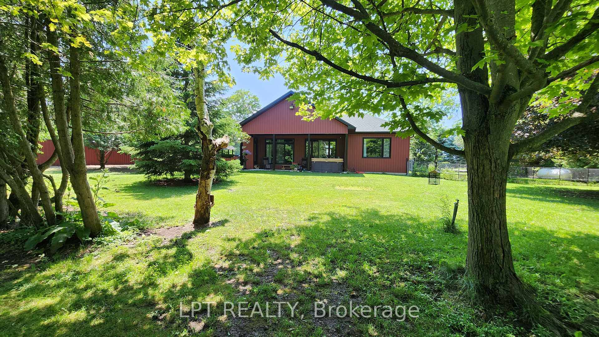 Photo 24 of 3265 Vigo Road, Springwater, Rural Springwater — HOMEH