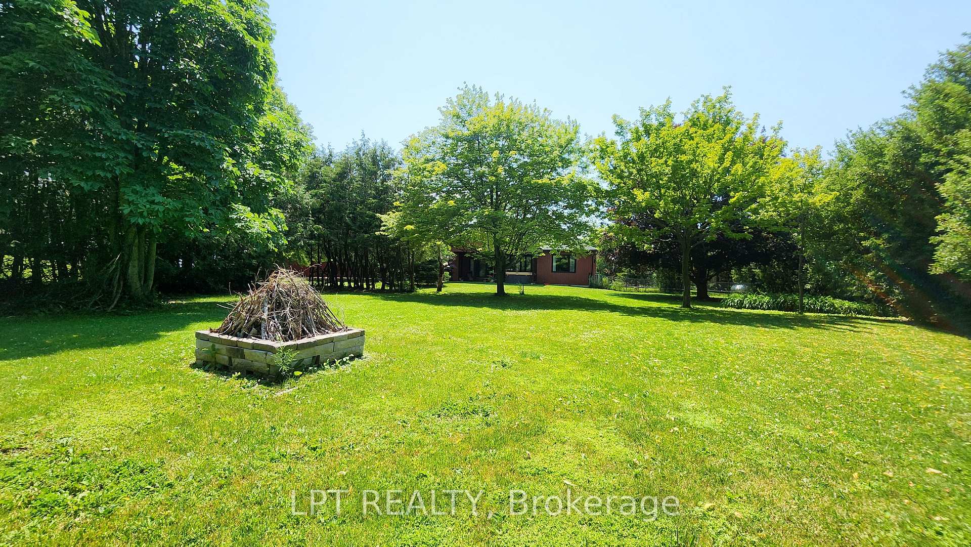 Photo 25 of 3265 Vigo Road, Springwater, Rural Springwater — HOMEH