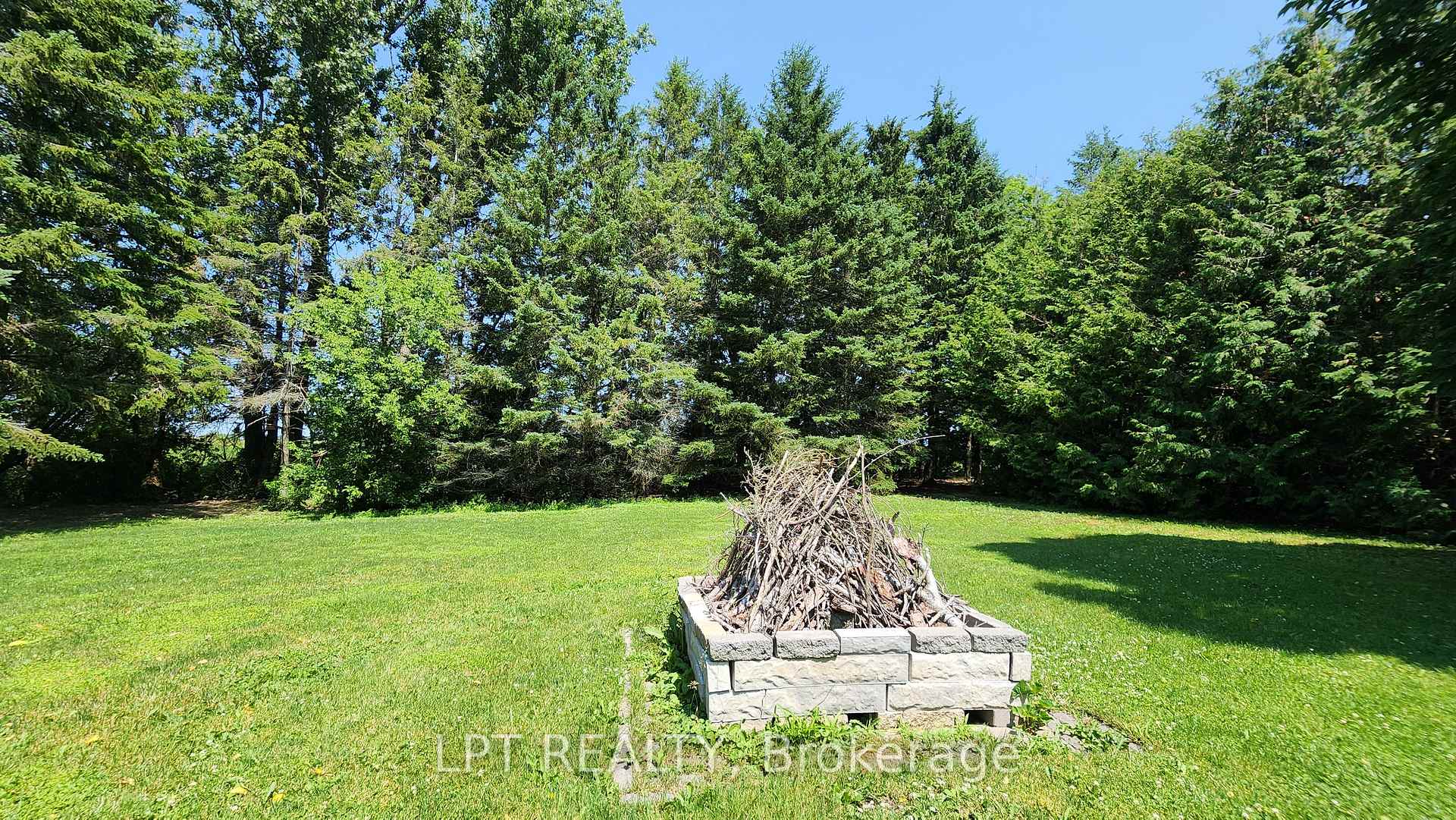 Photo 26 of 3265 Vigo Road, Springwater, Rural Springwater — HOMEH