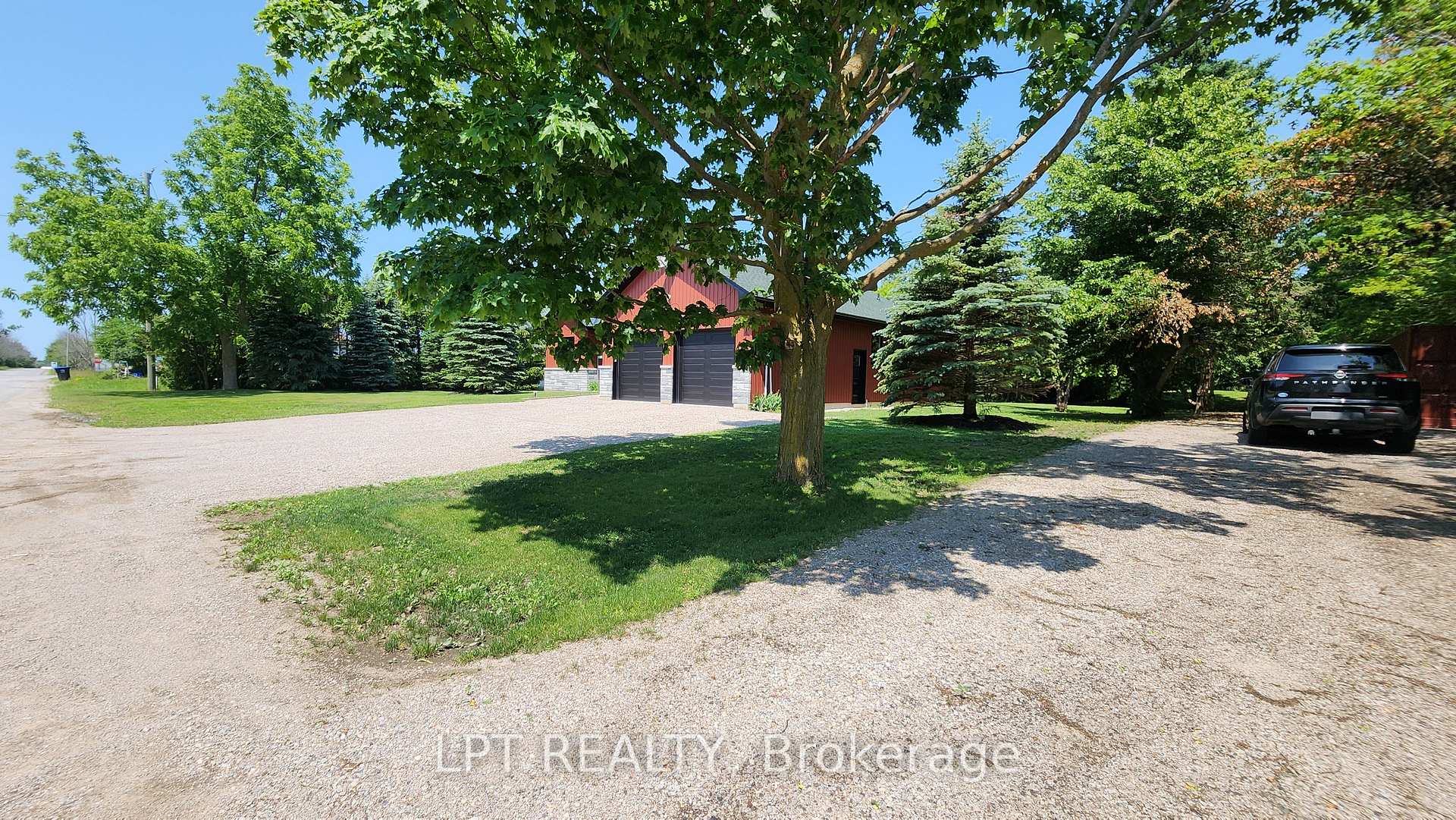 Photo 28 of 3265 Vigo Road, Springwater, Rural Springwater — HOMEH