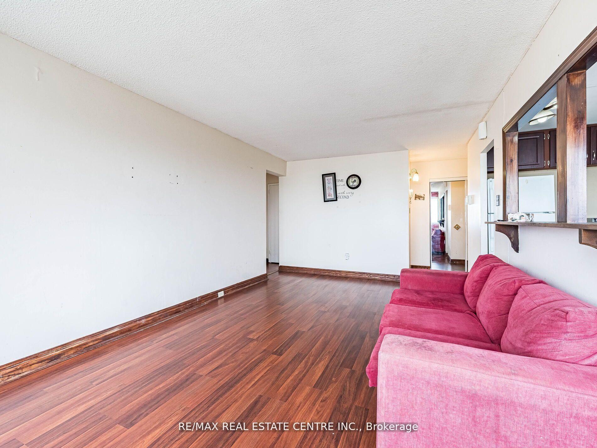 Photo 6 of Unit 1806, 735 Don Mills Road, Toronto, Flemingdon Park — HOMEH
