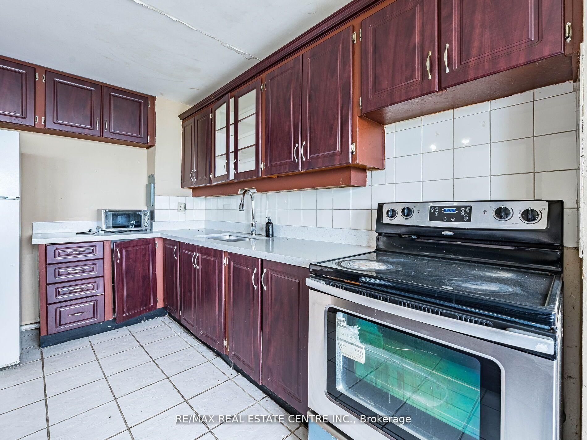 Photo 8 of Unit 1806, 735 Don Mills Road, Toronto, Flemingdon Park — HOMEH