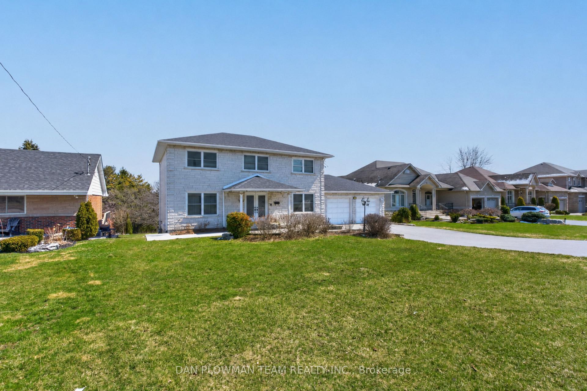 Photo 2 of 357 Powell Road, Whitby, Blue Grass Meadows — HOMEH
