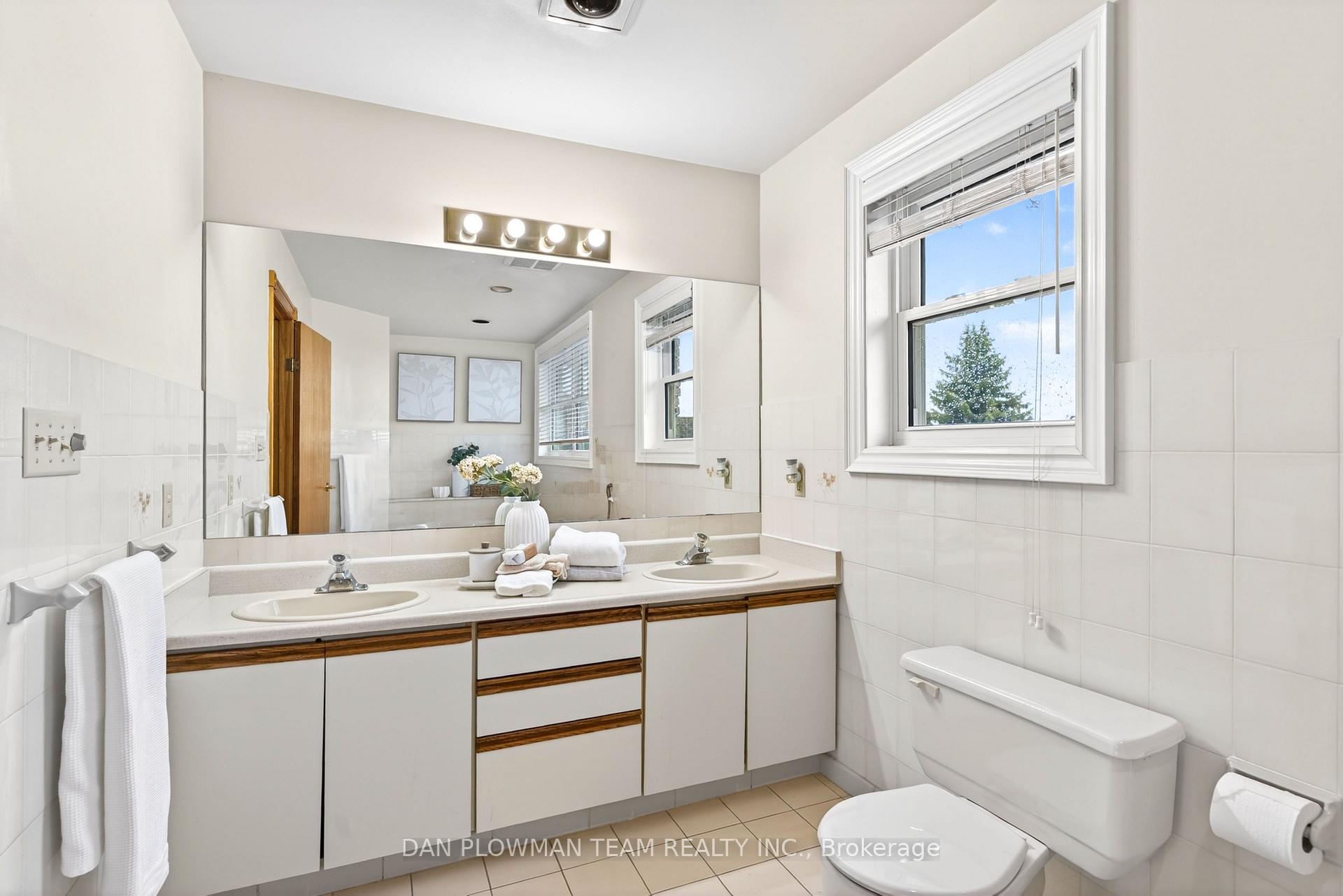 Photo 24 of 357 Powell Road, Whitby, Blue Grass Meadows — HOMEH