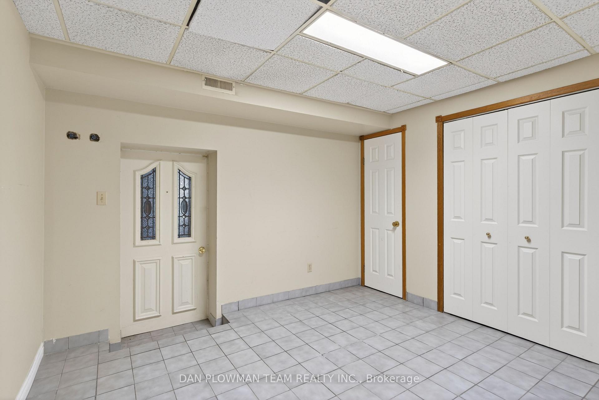Photo 38 of 357 Powell Road, Whitby, Blue Grass Meadows — HOMEH