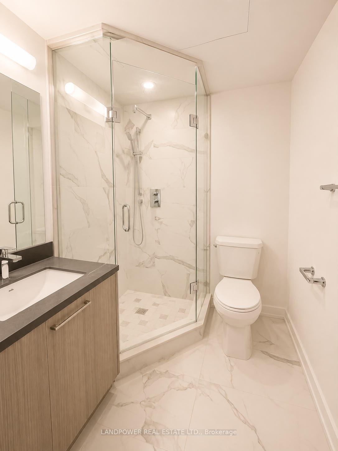 Photo 6 of Unit 25, 51 Winlock Park, North York, Newtonbrook East — HOMEH