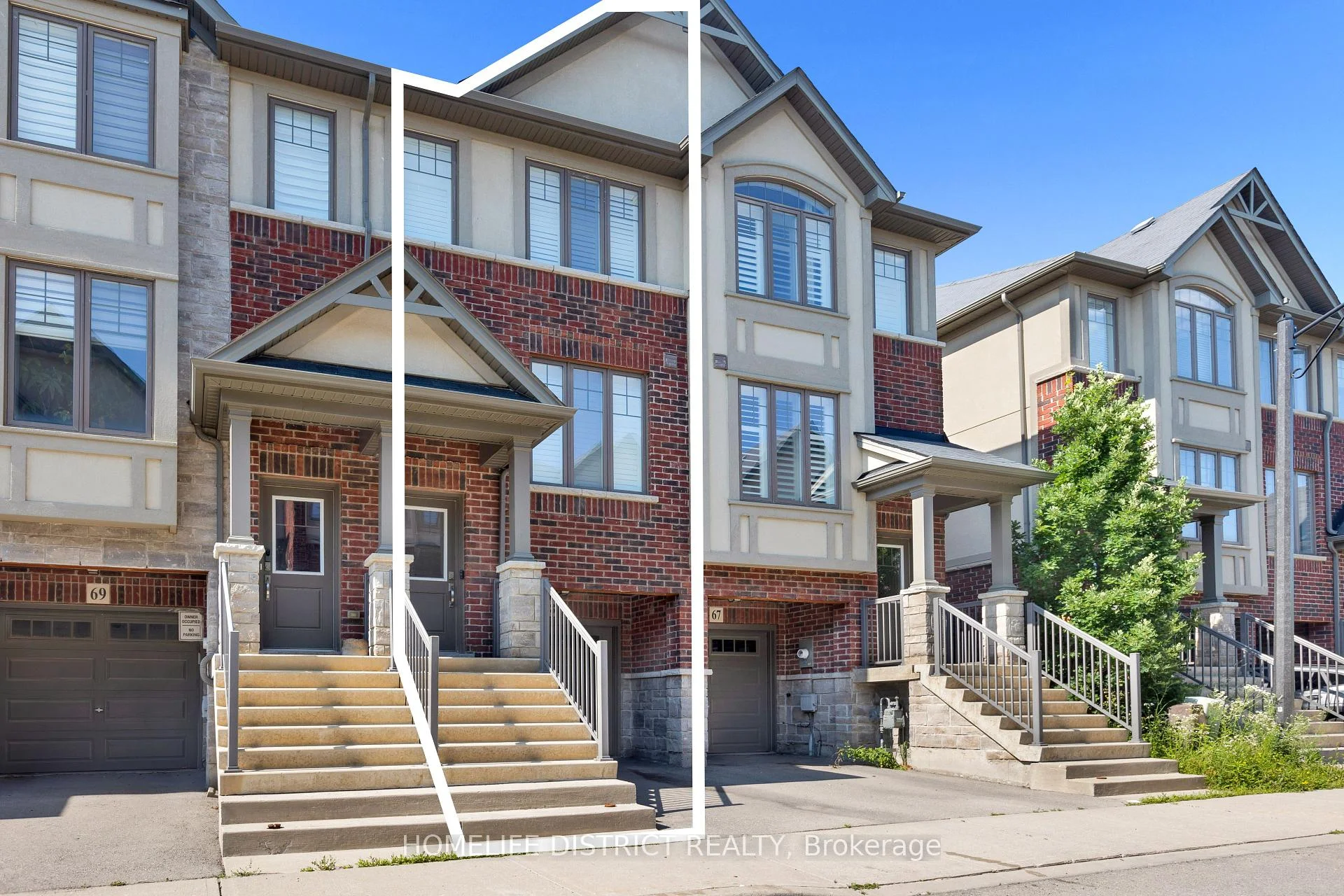 Photo 3 of Unit 68, 1169 Garner Road E, Hamilton, Ancaster — HOMEH