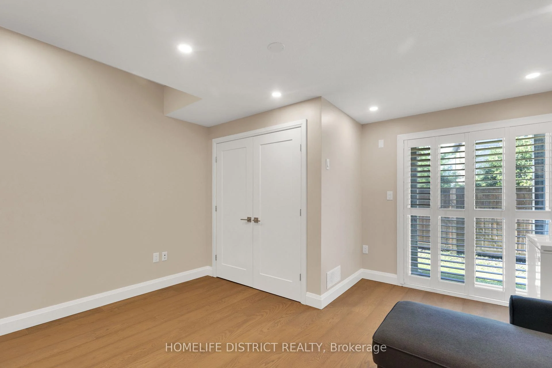 Photo 16 of Unit 68, 1169 Garner Road E, Hamilton, Ancaster — HOMEH