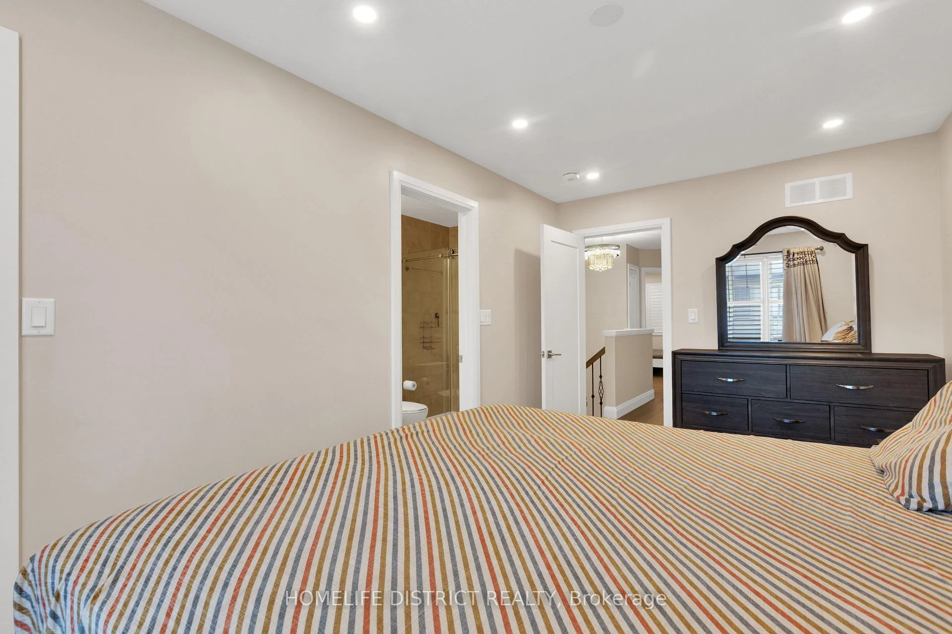 Photo 32 of Unit 68, 1169 Garner Road E, Hamilton, Ancaster — HOMEH