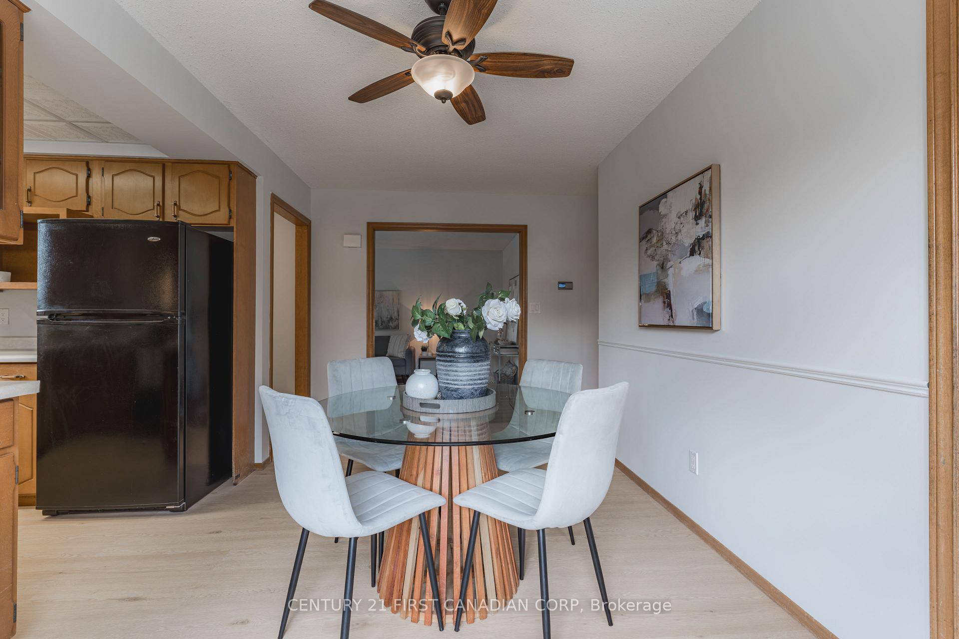 Photo 7 of 45 Westgate Avenue, Strathroy-Caradoc, SW — HOMEH