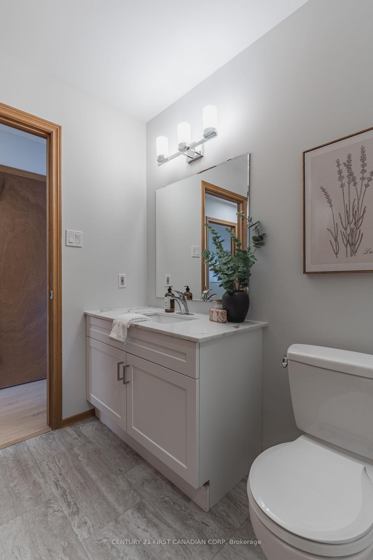 Photo 14 of 45 Westgate Avenue, Strathroy-Caradoc, SW — HOMEH