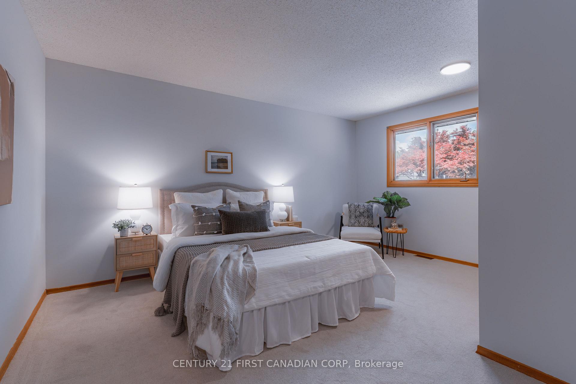 Photo 16 of 45 Westgate Avenue, Strathroy-Caradoc, SW — HOMEH