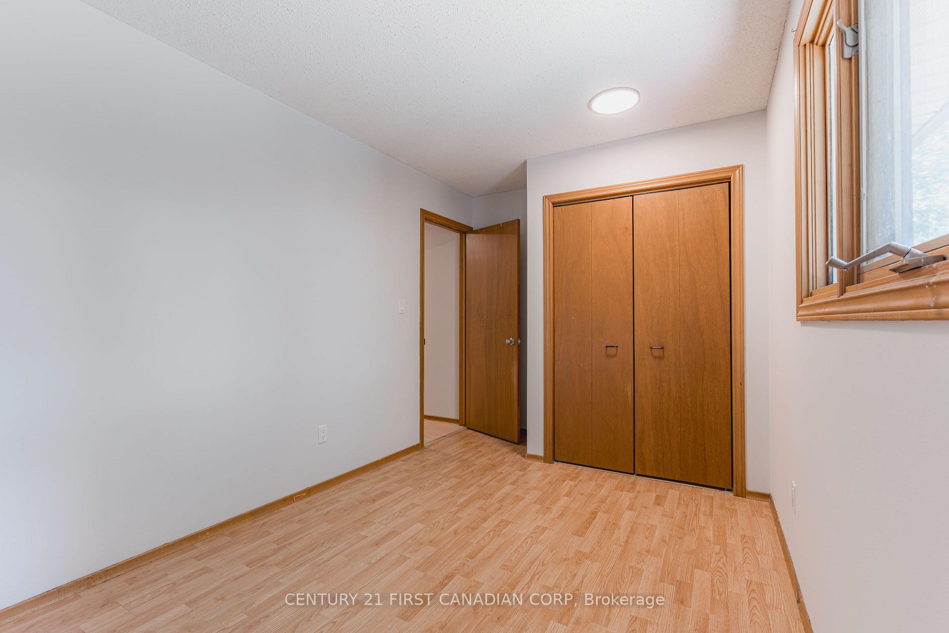Photo 19 of 45 Westgate Avenue, Strathroy-Caradoc, SW — HOMEH