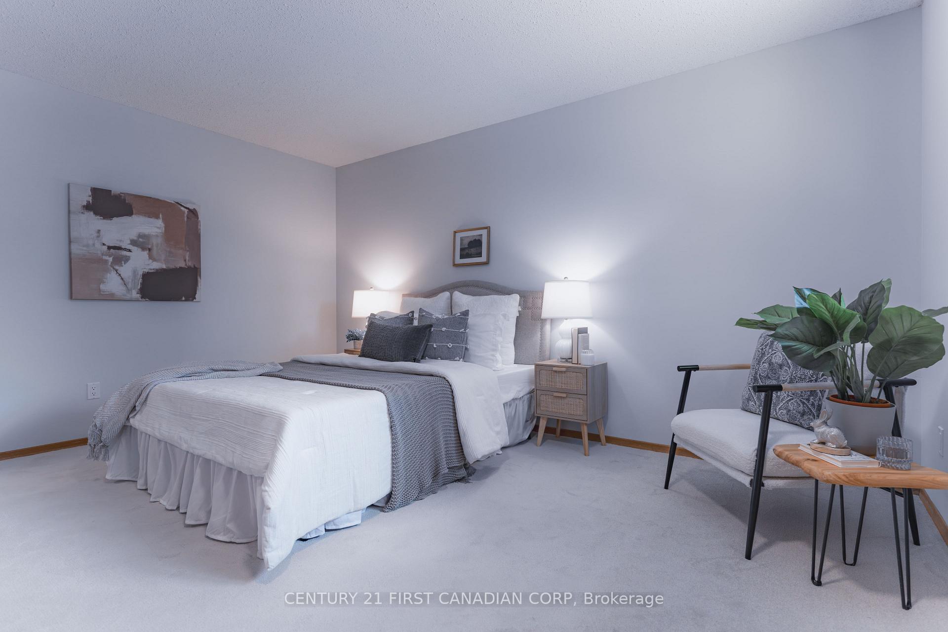 Photo 24 of 45 Westgate Avenue, Strathroy-Caradoc, SW — HOMEH