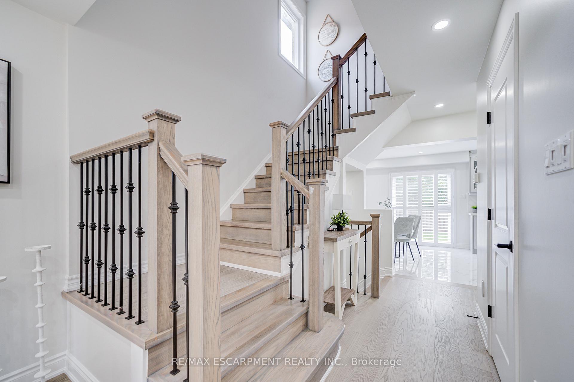 Photo 14 of 267 Fitzgerald Crescent, Milton, Dempsey — HOMEH