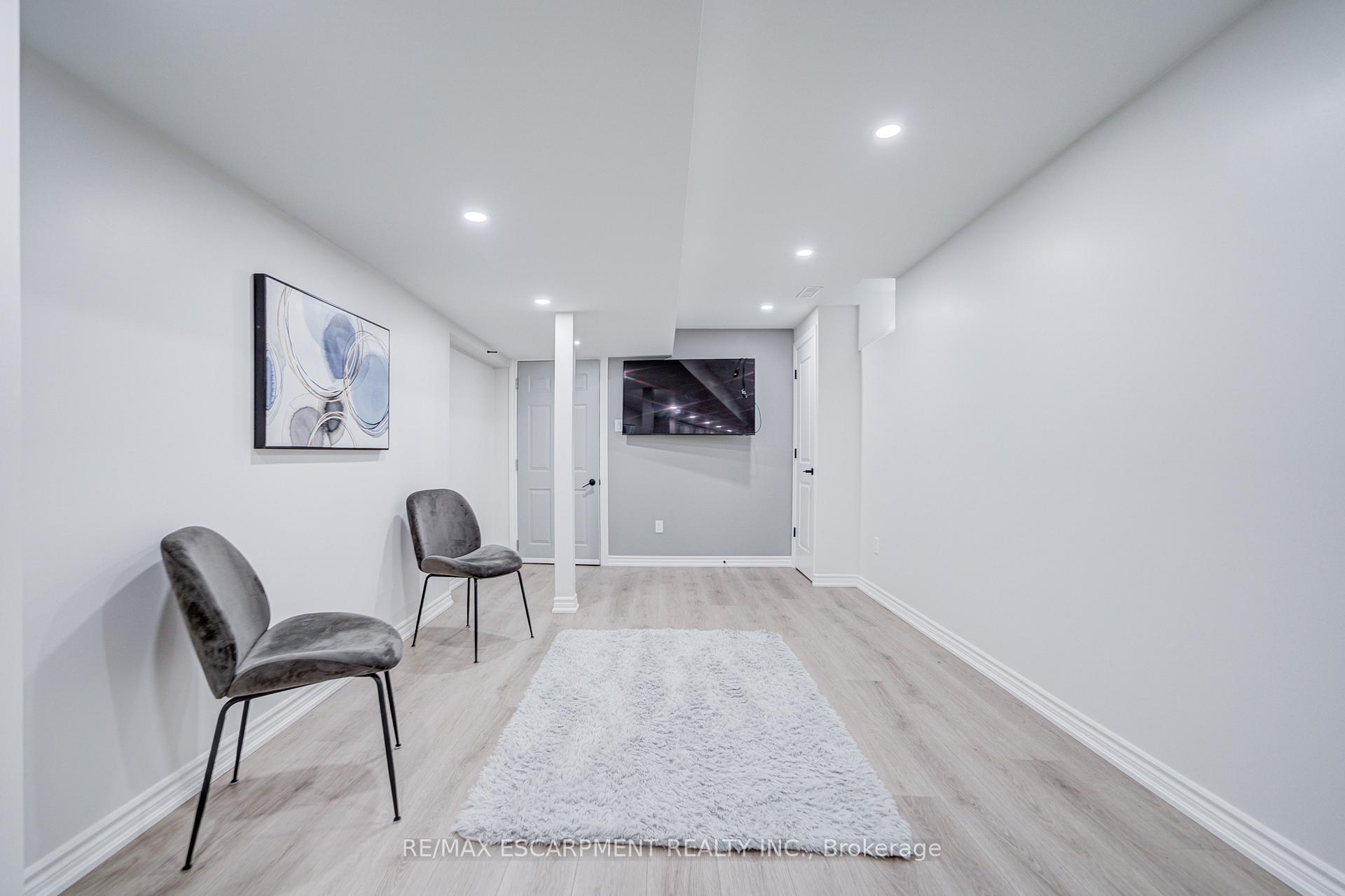 Photo 39 of 267 Fitzgerald Crescent, Milton, Dempsey — HOMEH