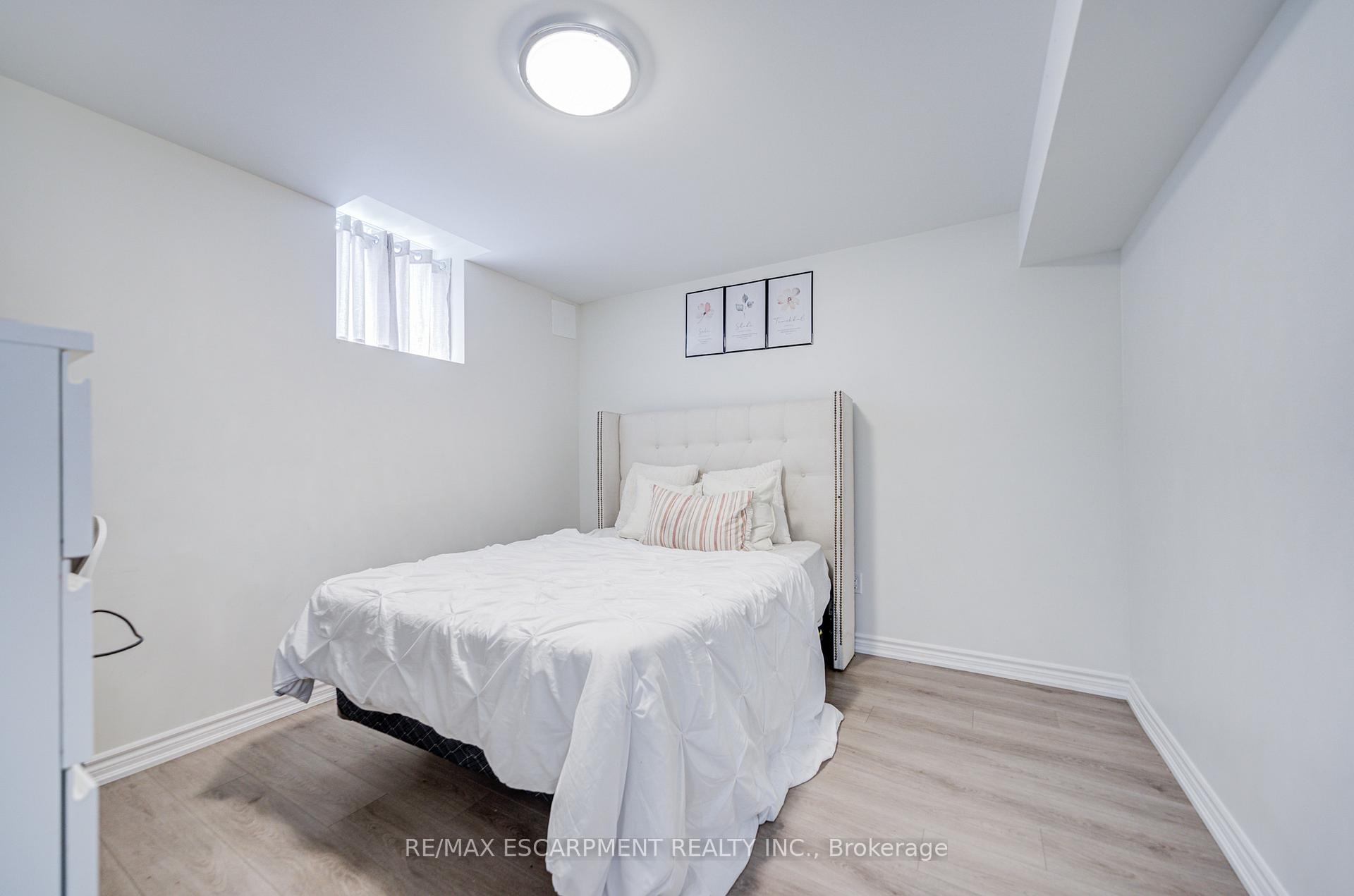 Photo 43 of 267 Fitzgerald Crescent, Milton, Dempsey — HOMEH