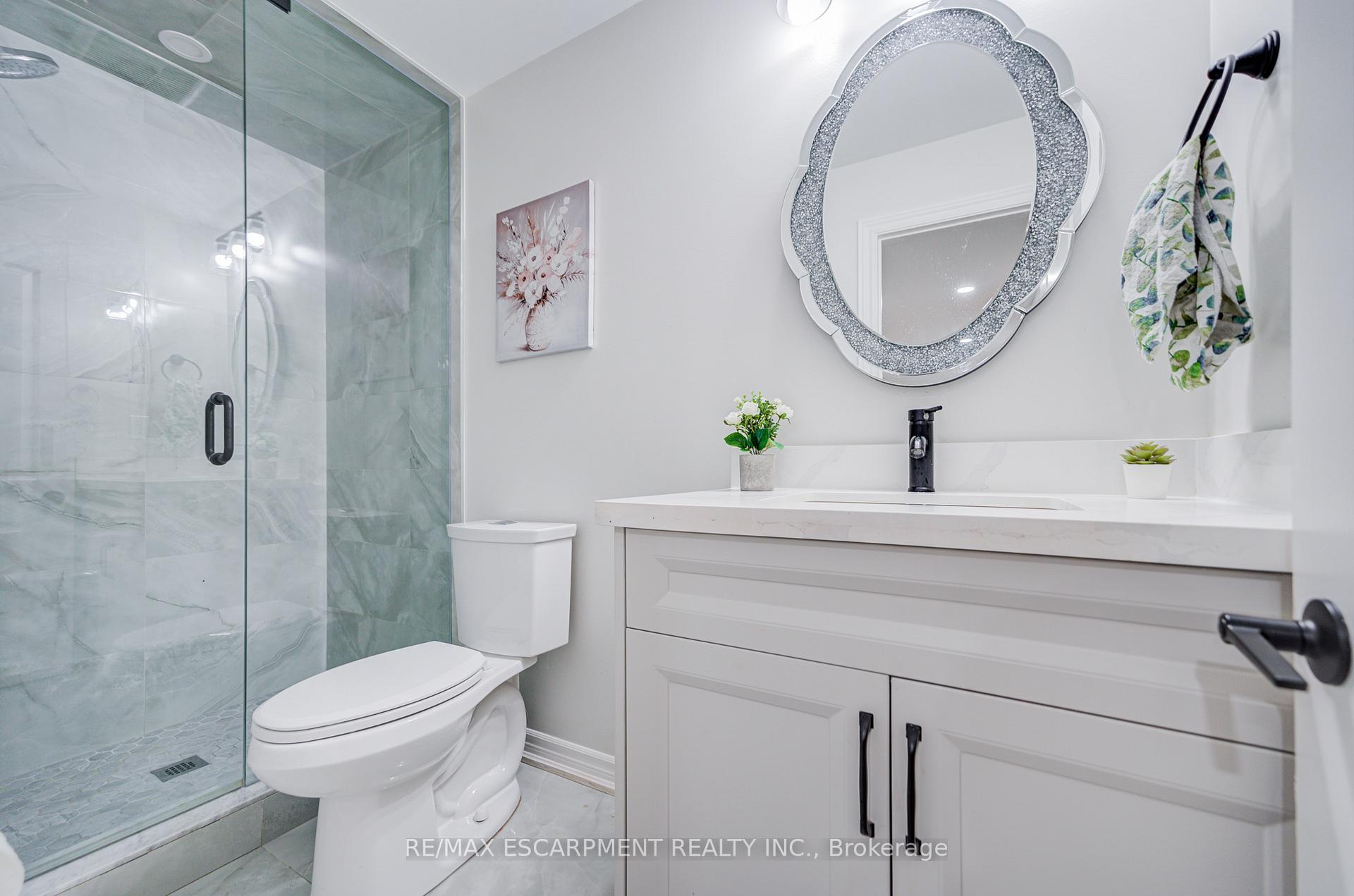 Photo 45 of 267 Fitzgerald Crescent, Milton, Dempsey — HOMEH