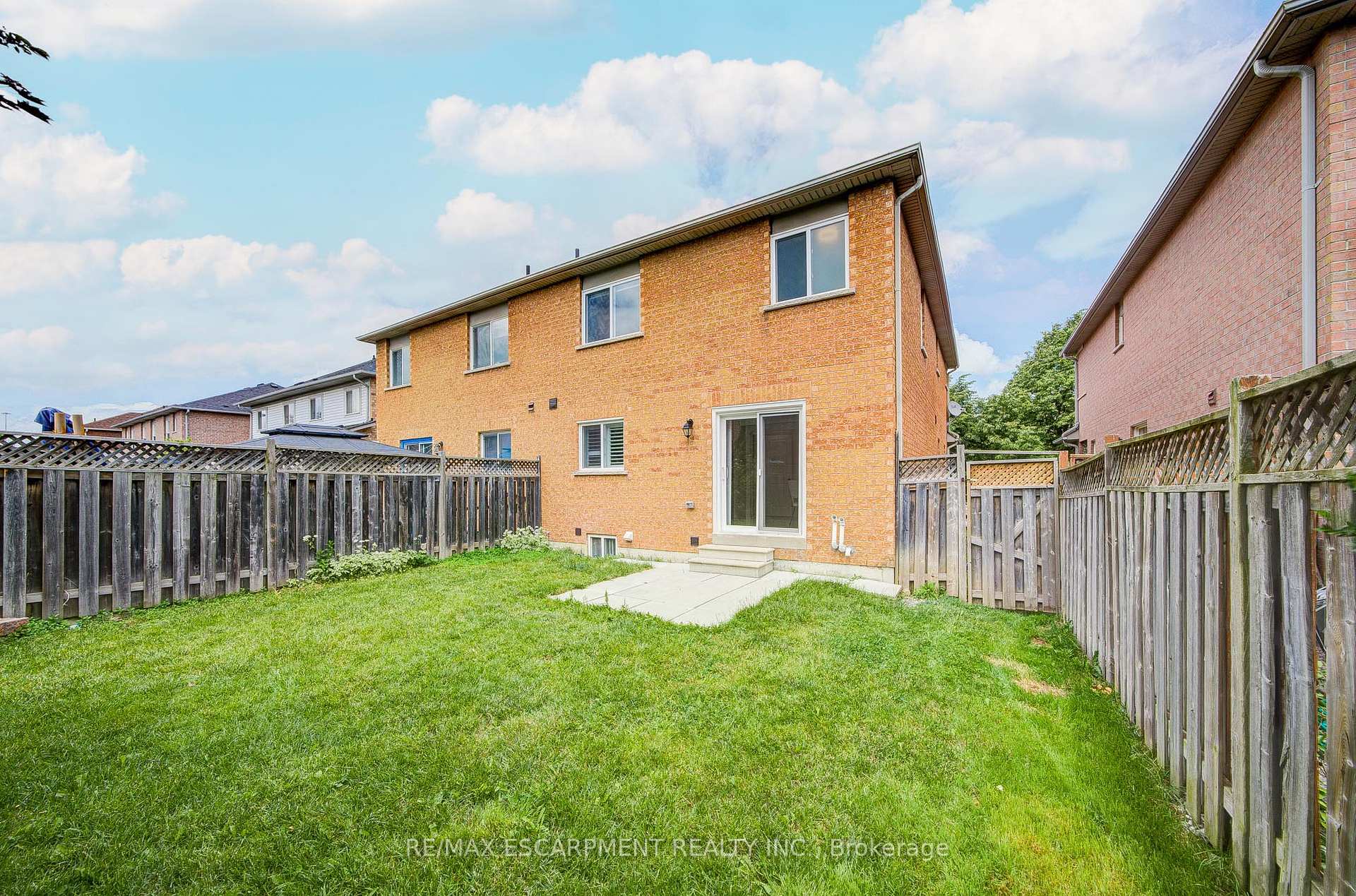 Photo 49 of 267 Fitzgerald Crescent, Milton, Dempsey — HOMEH