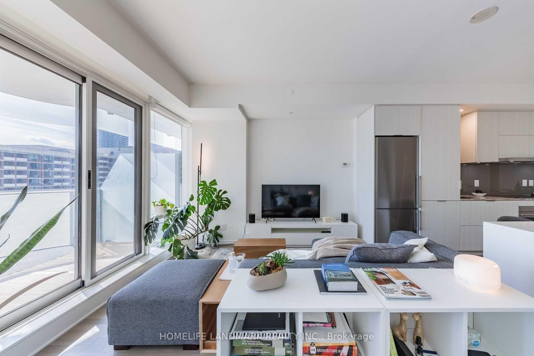 Photo 1 of Unit 1105, 1 Bloor Street E, Toronto, Church-Yonge Corridor — HOMEH