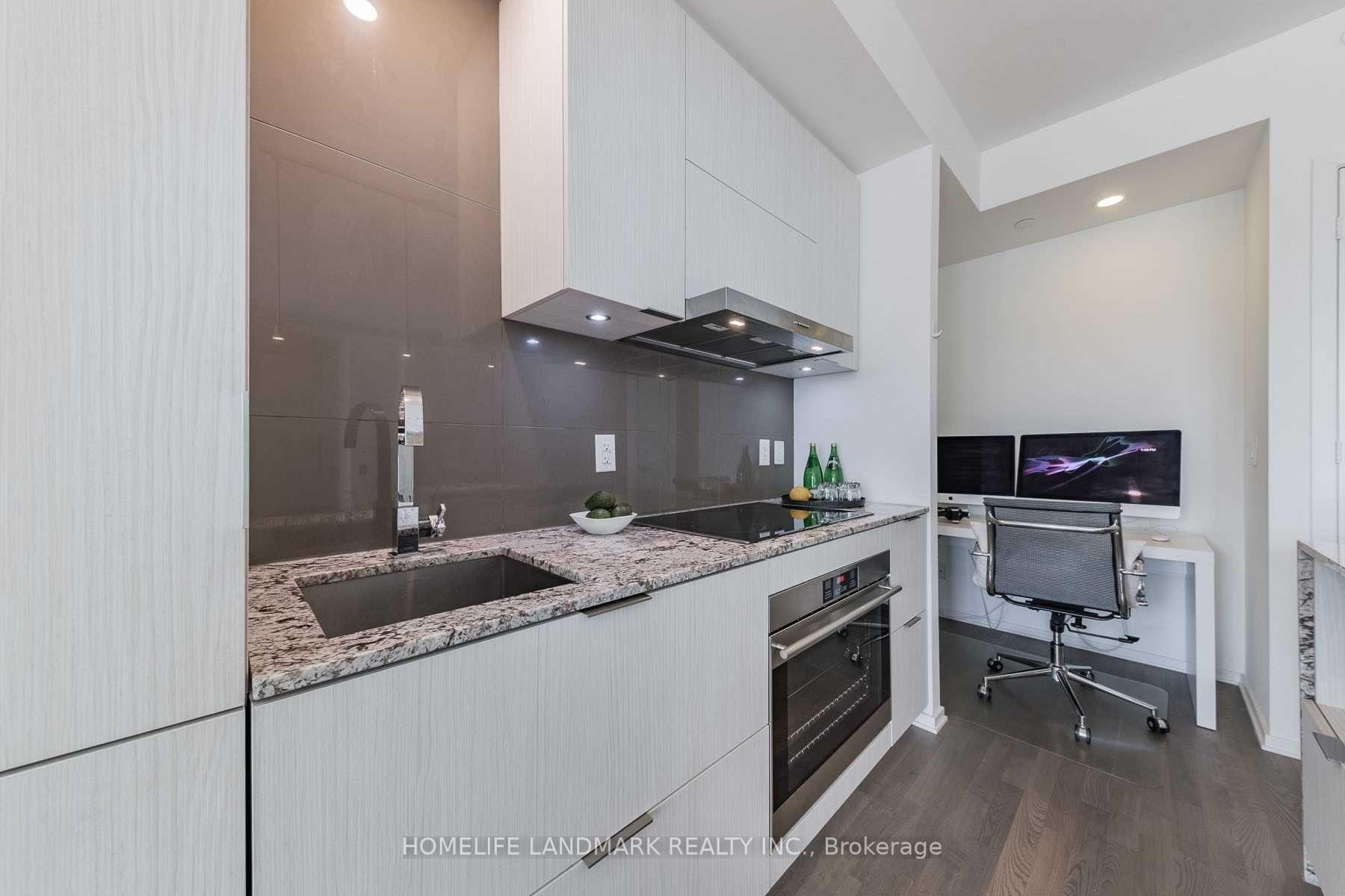 Photo 7 of Unit 1105, 1 Bloor Street E, Toronto, Church-Yonge Corridor — HOMEH
