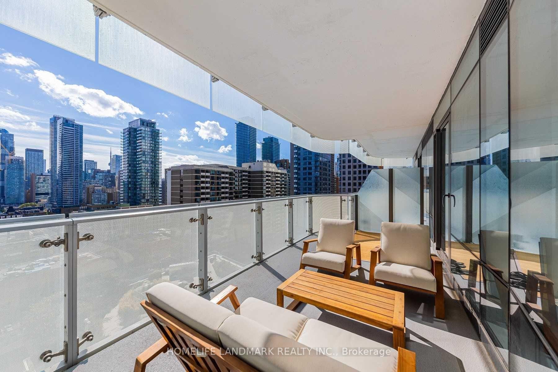Photo 15 of Unit 1105, 1 Bloor Street E, Toronto, Church-Yonge Corridor — HOMEH