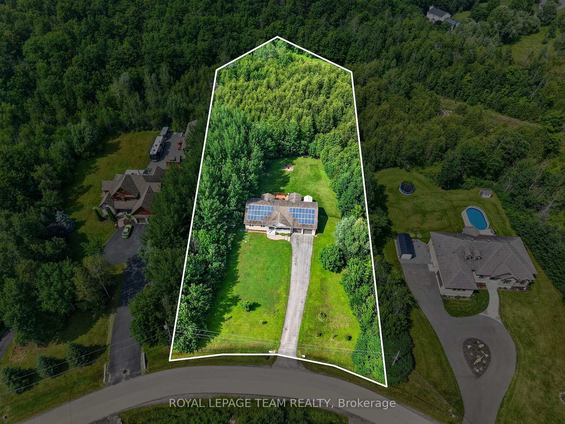 Photo 2 of 8115 Adam Baker Way, Ottawa, Osgoode Twp North of Reg Rd 6 — HOMEH