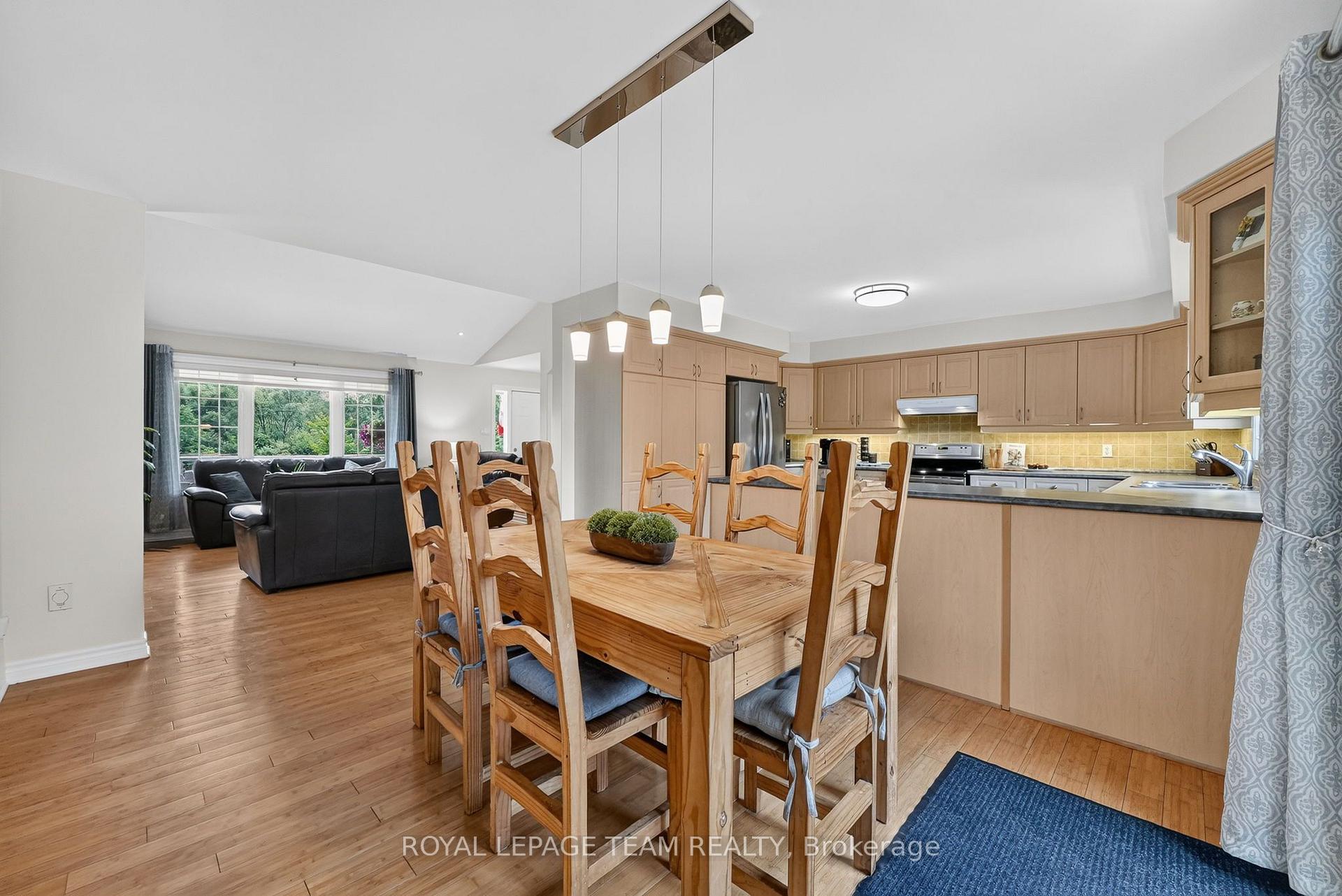 Photo 15 of 8115 Adam Baker Way, Ottawa, Osgoode Twp North of Reg Rd 6 — HOMEH