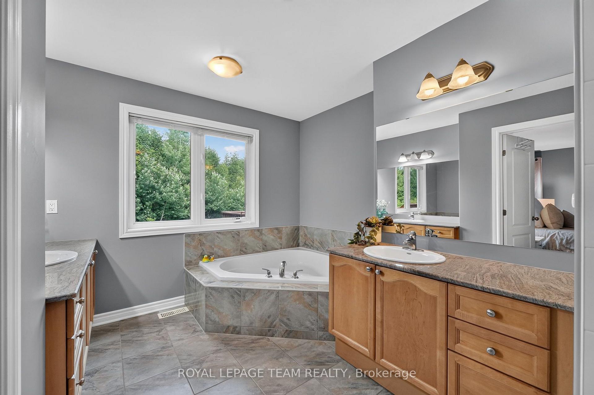 Photo 20 of 8115 Adam Baker Way, Ottawa, Osgoode Twp North of Reg Rd 6 — HOMEH