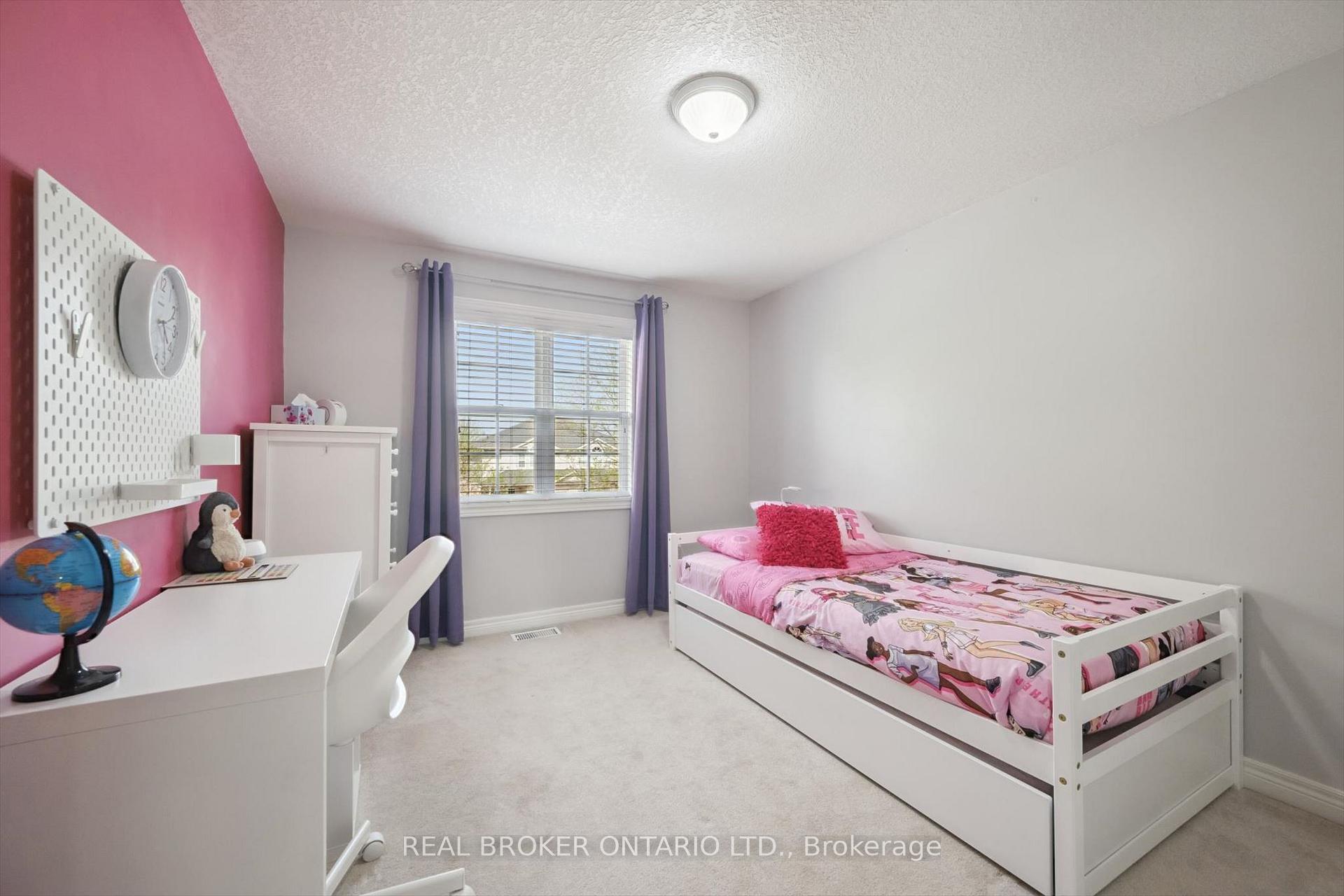 Photo 24 of 511 Dansbury Drive, Waterloo, Lexington — HOMEH