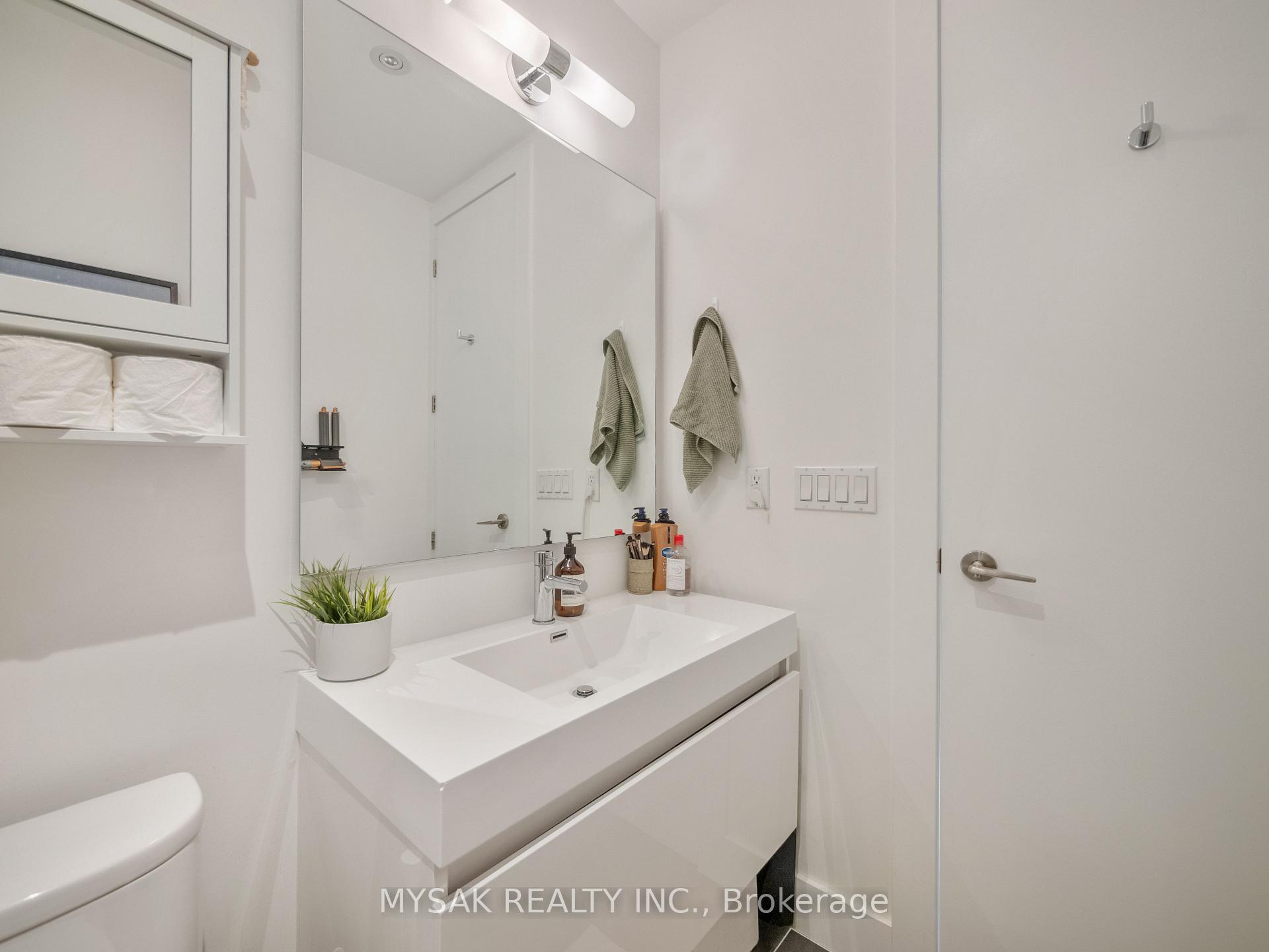 Photo 75 of 427 Crawford Street, Toronto, Palmerston-Little Italy — HOMEH