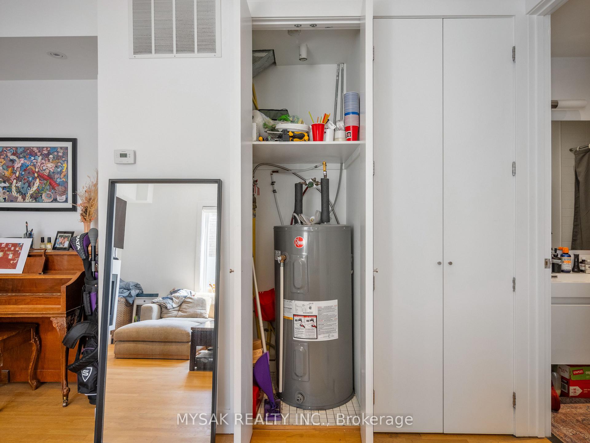 Photo 91 of 427 Crawford Street, Toronto, Palmerston-Little Italy — HOMEH