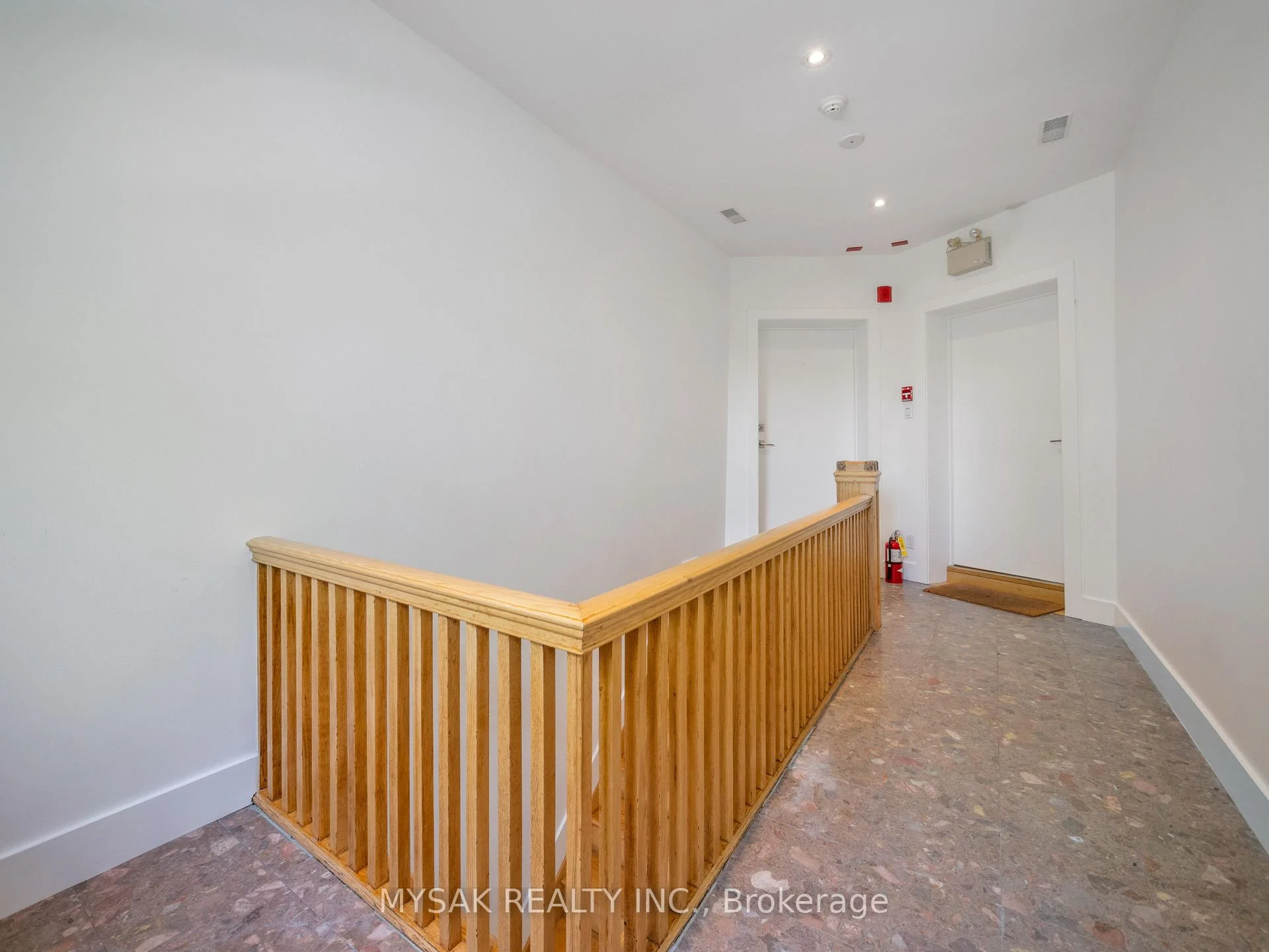 Photo 27 of 427 Crawford Street, Toronto, Palmerston-Little Italy — HOMEH
