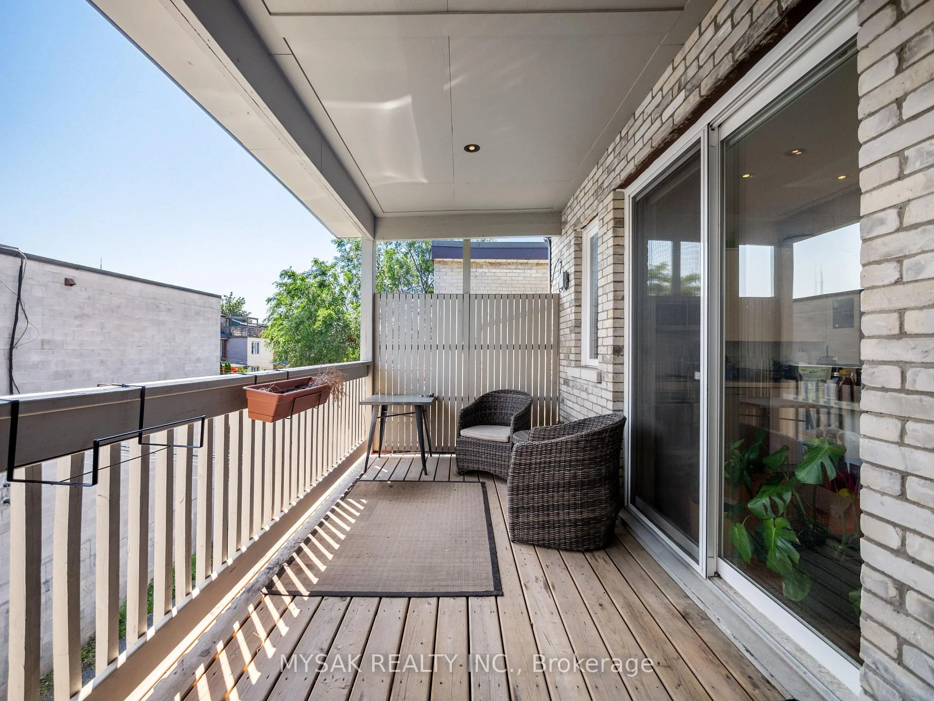 Photo 58 of 427 Crawford Street, Toronto, Palmerston-Little Italy — HOMEH