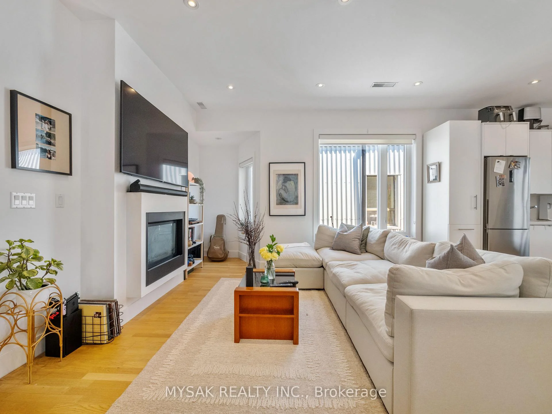 Photo 65 of 427 Crawford Street, Toronto, Palmerston-Little Italy — HOMEH